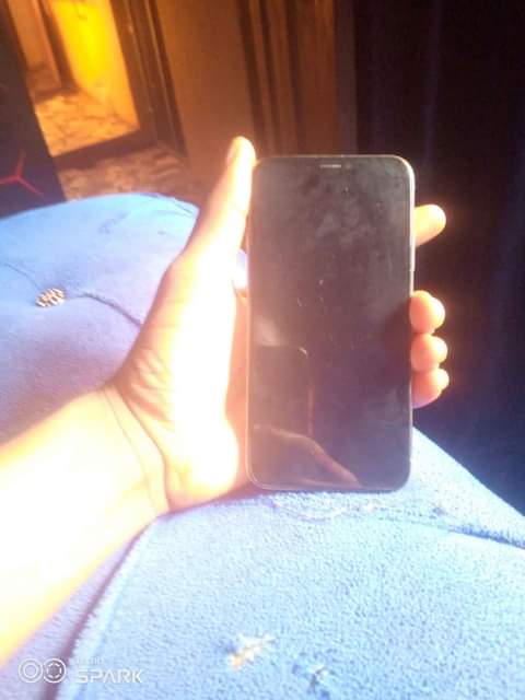 A picture of iPhone x