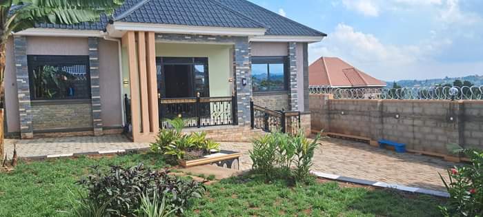 A picture of House for sell