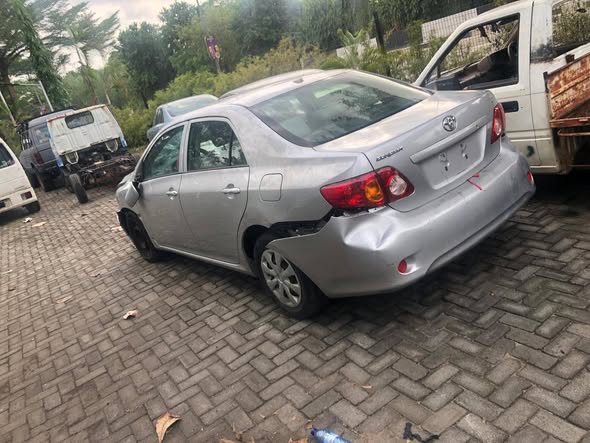 A picture of Distress Foreign used Toyota Corolla 2009 7 6M