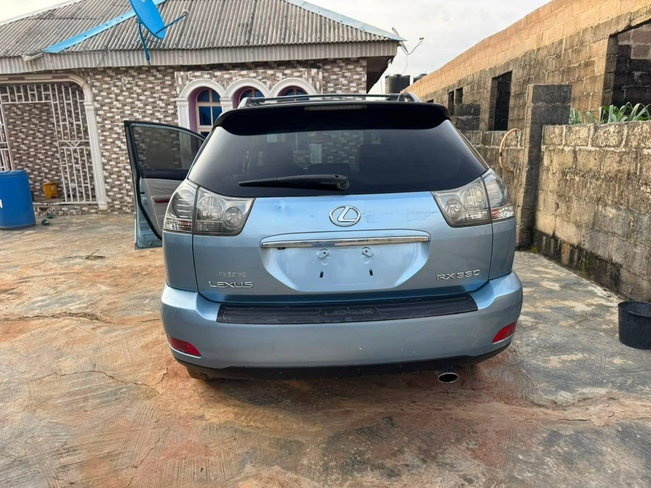 A picture of Vehicle