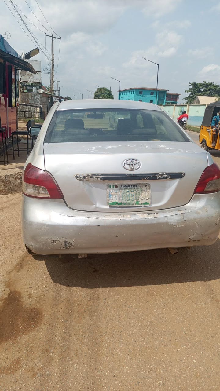 A picture of Car