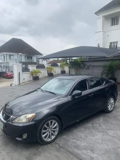 A picture of Lexus Is250