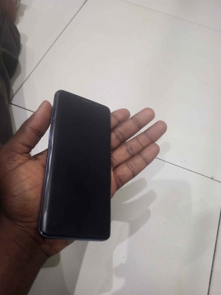 A picture of samsung s9 64 4