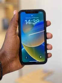 A picture of Iphone x gb64 O6I2O4IO5O