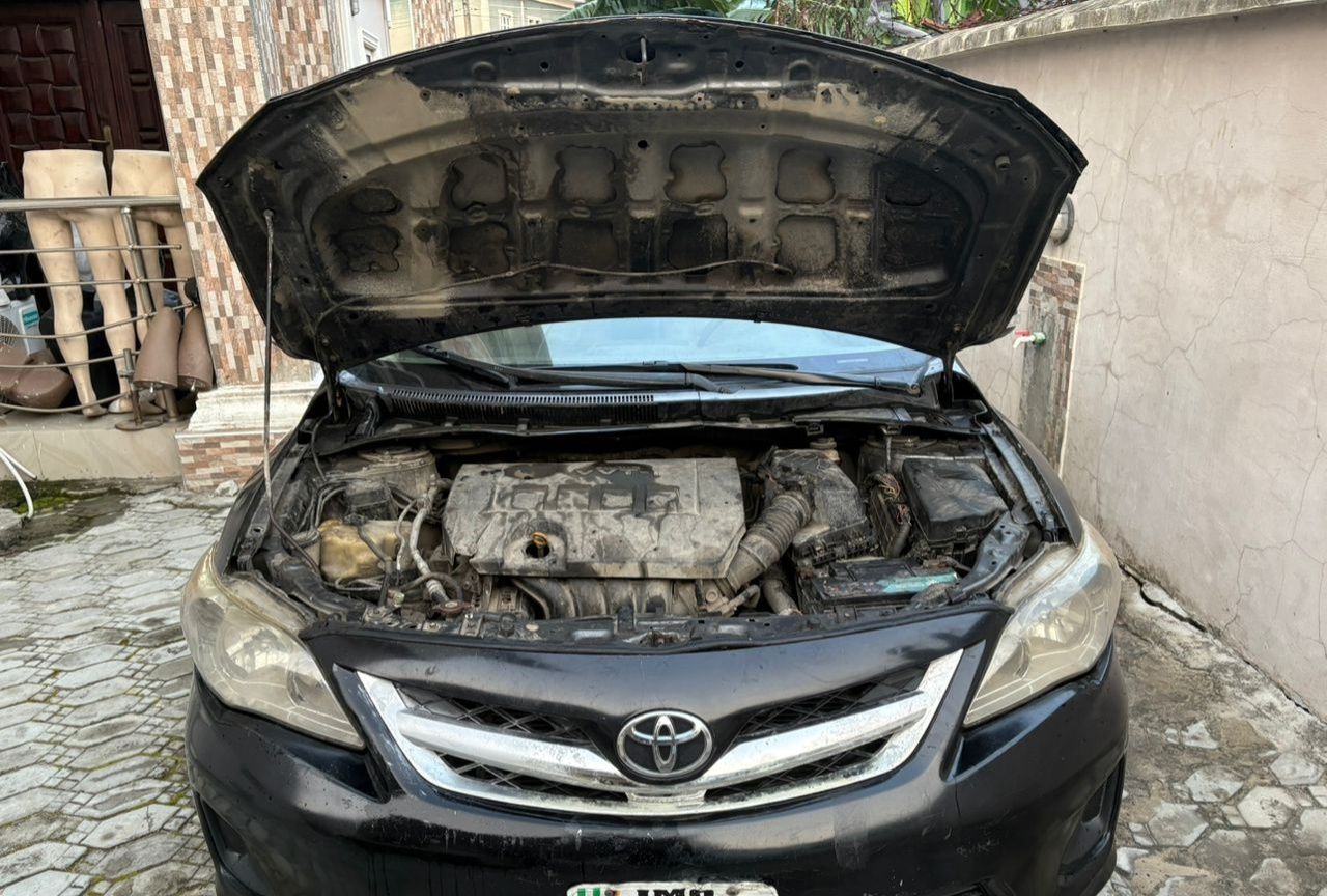 A picture of Used by a lady DISTRESS.. FOR SERIOUS BUYER ONLY NOT