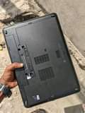 A picture of Hp 645 amd A8 i7