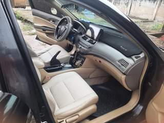 A picture of 2010 Honda Accord with very silent engine and good gear