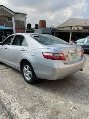 A picture of 08 Toyota Camry toks standard