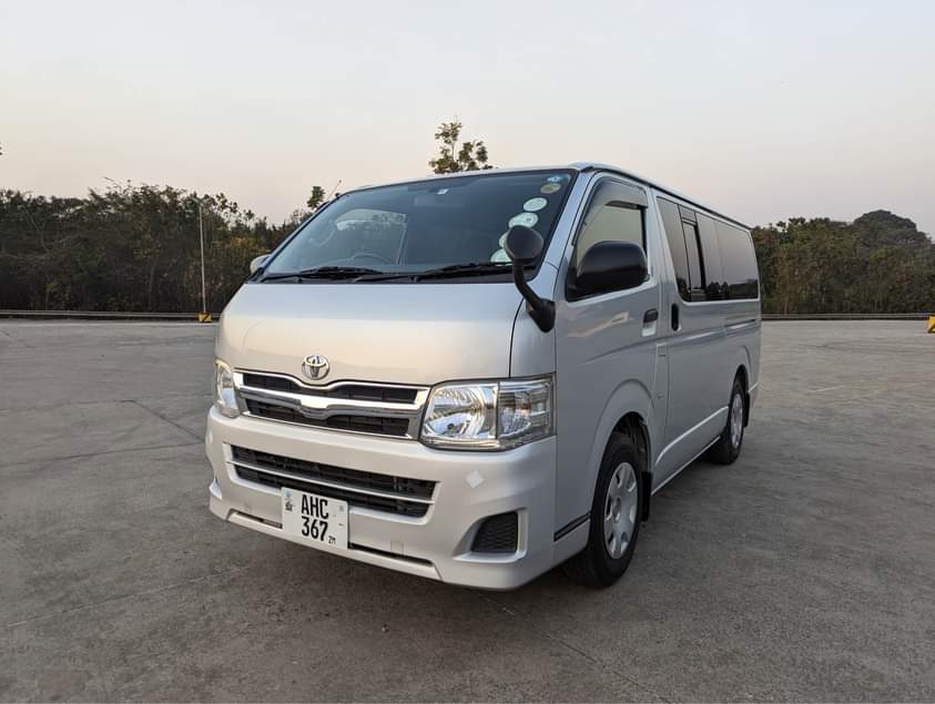 used toyota quantum