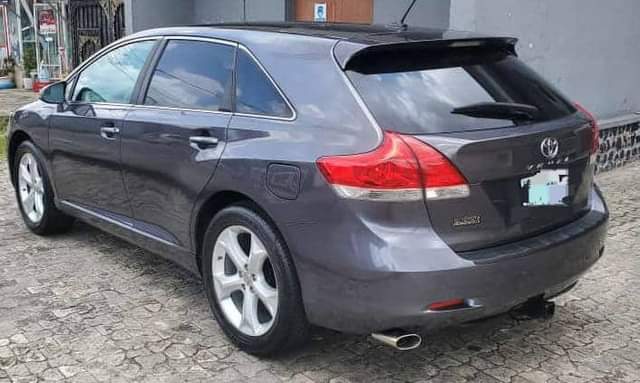 A picture of BELGIUM GRADE MAKE TOYOTA MODEL VENZA YEAR 2011 CYLINDER 6