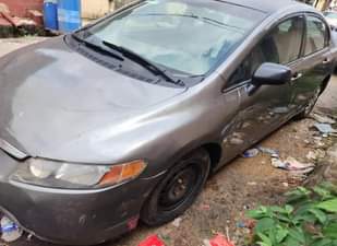 A picture of Partly First body Honda Civic 2008 with a sound engine