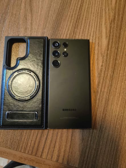 A picture of Galaxy S23 ultra 512GB 0755304958 At 750k