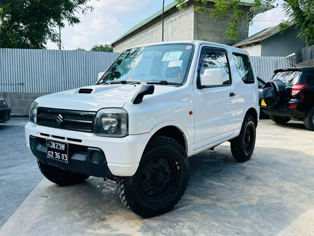 A picture of SUZUKI JIMMY