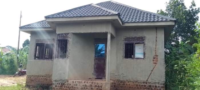 A picture of Quick Sale House at 37m Matugga Kavule 2 beds sitting