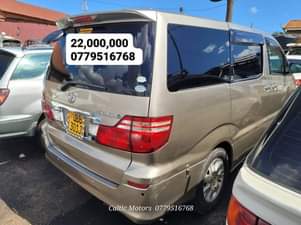 A picture of 2001 Toyota Harrier 2 2