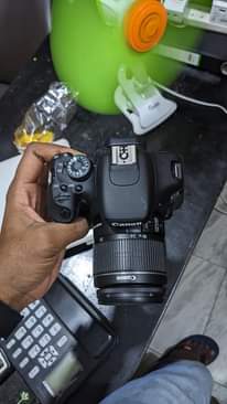 A picture of Canon eos 600D with 18 55mm