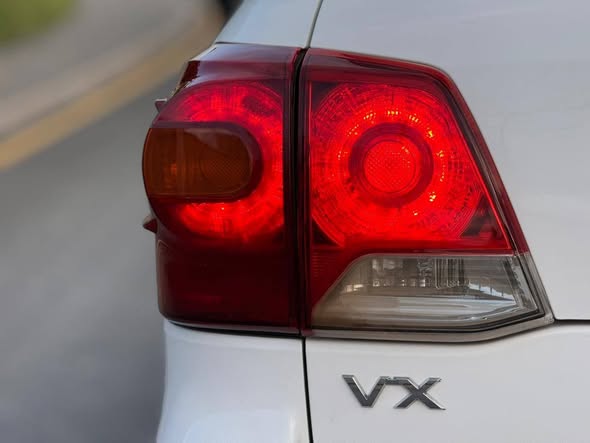 A picture of Toyota Land Cruiser VX Diesel on sale EKA