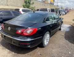 A picture of Volkswagen Passat 2009 First body works perfectly 3.5m only Berger