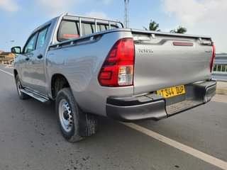 A picture of TOYOTA HILUX 0652564588