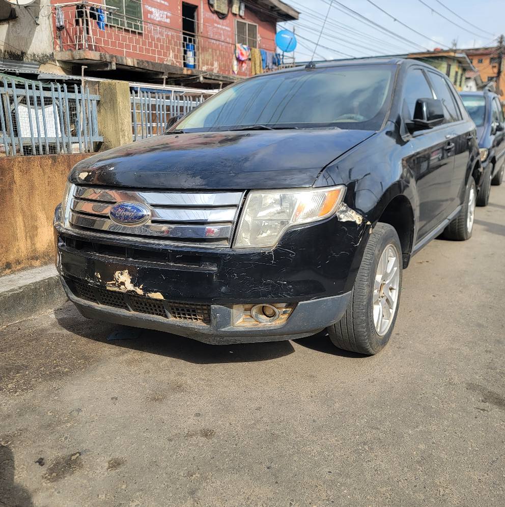 A picture of Ford edge 2007