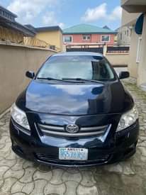 A picture of Neatly used Toyota Corolla LE Untempered engine gear ac Thumbstart