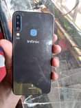 A picture of Infinix s4 32gb storage