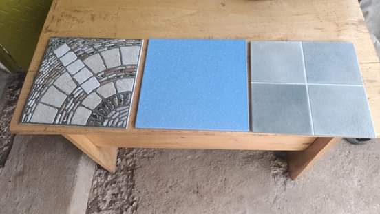 A picture of We sale Goodwill tilez
