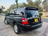 A picture of TOYOTA Kluger DFN