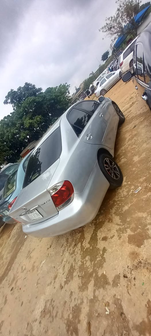 A picture of Toyota camry