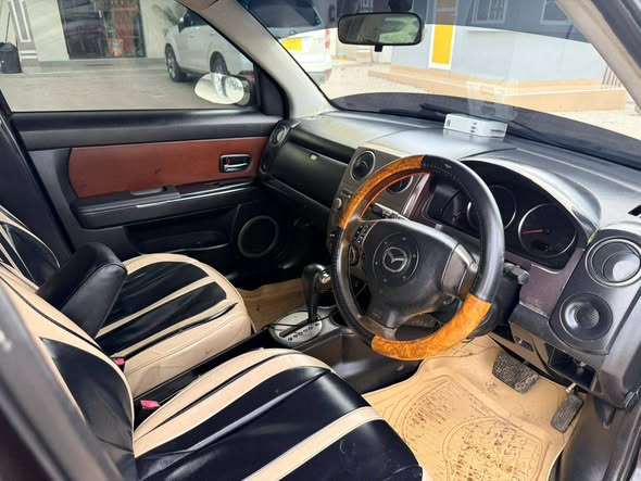 A picture of MAZDA VERISA