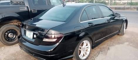 A picture of 014 model benz c300