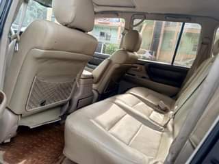 A picture of 2000 TOYOTA LAND CRUISER 