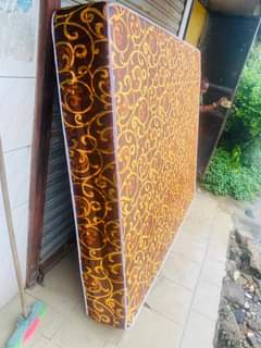 A picture of Nina uza godoro 5 6 NCH 8 QFl dodoma Bei
