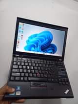 A picture of LENOVO X220 CORE i3 HDD 320GB RAM 8Gb WiFi Bettery