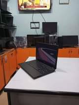 A picture of Acer aspire e5 571 i3 4th gen 4gb ram 320gb