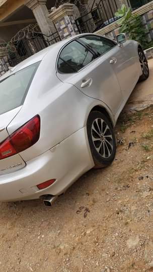 A picture of 2007 lexus IS250