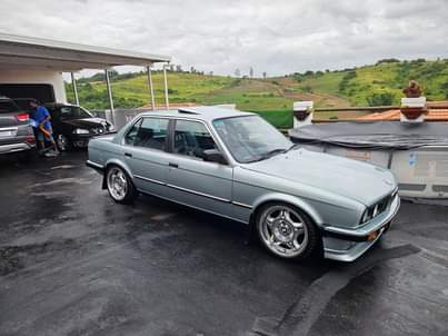 bmw e30