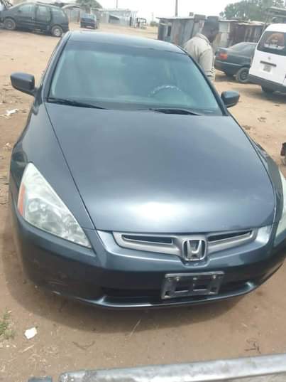 A picture of 2005 Honda Accord Automatic