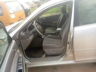 A picture of 2006 Toyota Camry Neat