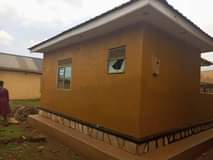 A picture of Salaama munyonyo lwasa stage