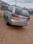 A picture of 2005 Toyota Sienna