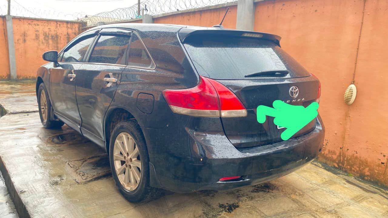 A picture of Toyota venza