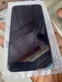A picture of IPhone X screen