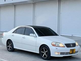 A picture of TOYOTA MARK 2