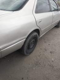 A picture of Toyota Camry tainy big light first flash location Rupokwu pH