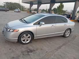 A picture of Honda Civic Tokunbo standard urgent sale no fault AC working