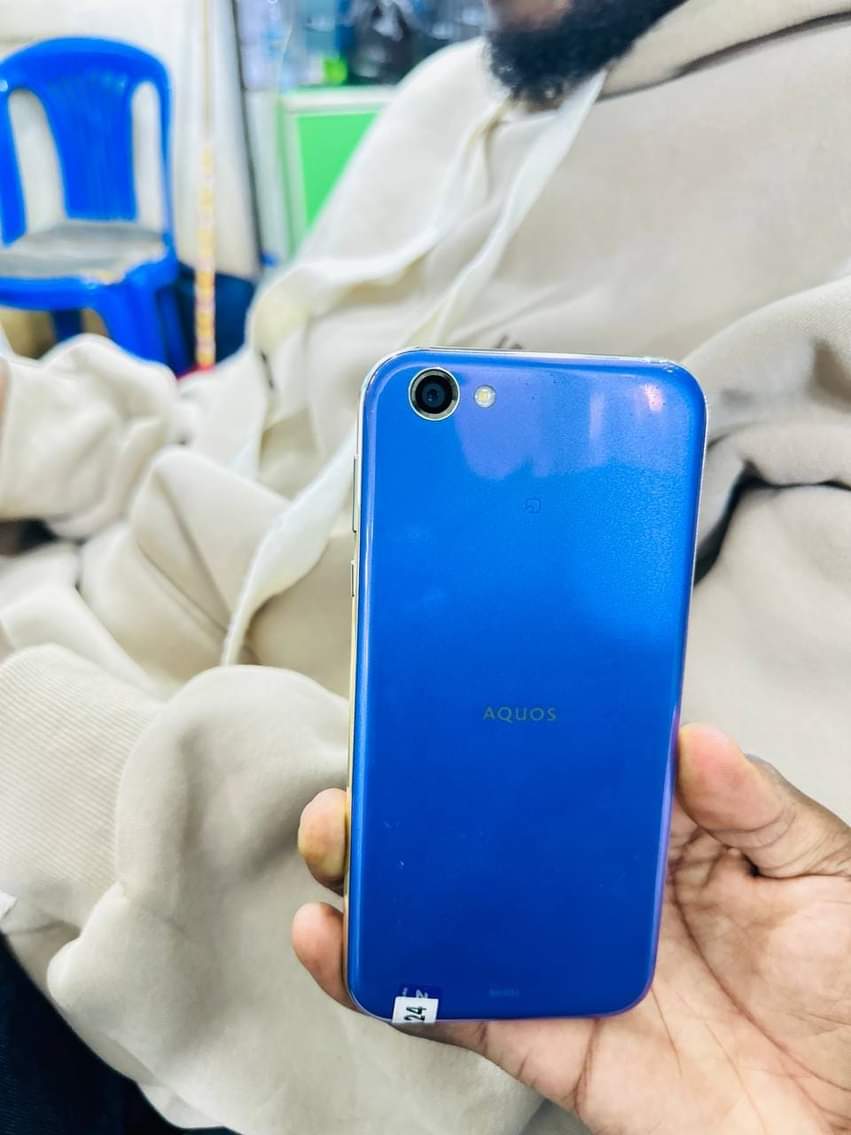 A picture of Aquos R1 64gb 4gb ram wa.me 256701906341 Strong battery 4G