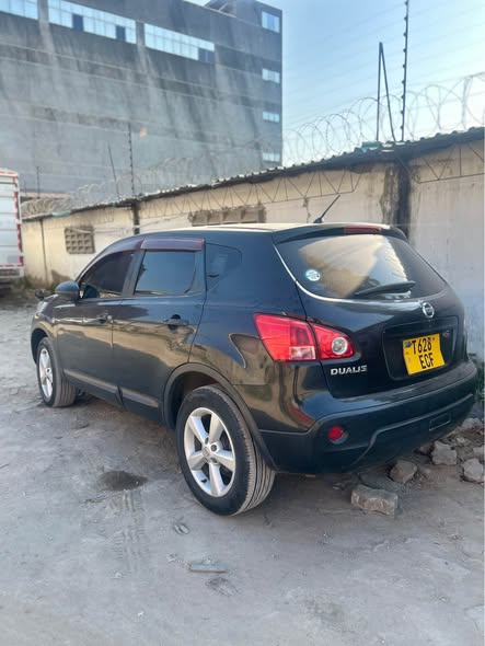 A picture of NISSAN DUALIS
