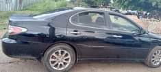 A picture of 2002 Lexus ES300 2002