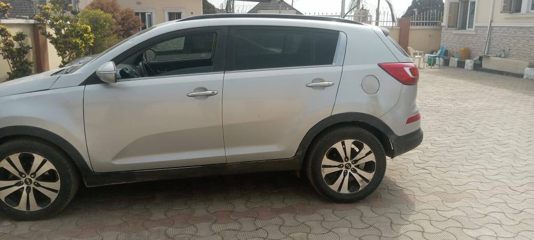 A picture of KIA Sportage fairly used 2013